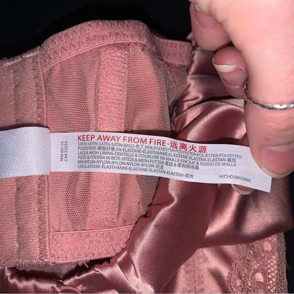 Out From Under Urban Outfitters Pink Corset Small - Picture 5 of 6